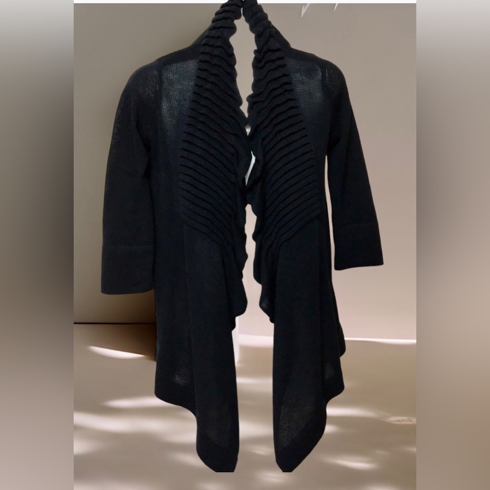 Line The Label Black Cardigan Sweater🌸(Canadian) Kate Middleton has worn this!